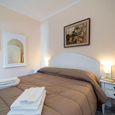 Residence Vacanza Mare มารินา ดิ กัมโป ภายนอก รูปภาพ