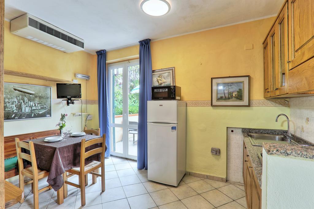 Residence Vacanza Mare มารินา ดิ กัมโป ห้อง รูปภาพ